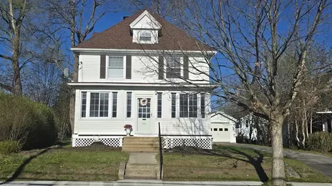 336 Burncoat St, Worcester, MA 01606 photo 2