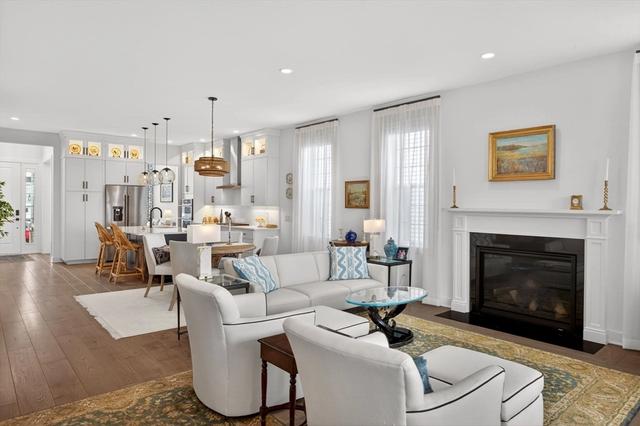 31 Kestrel Hts, Plymouth, MA 02360