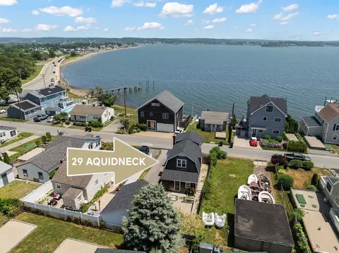 29 Aquidneck Ave, Portsmouth, RI 02871