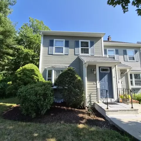 20 Daniel Dr #20, Easton, MA 02356