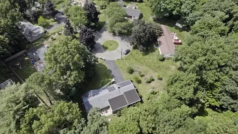 View/Area - 271 Brookwood Dr, Longmeadow, MA 01106 photo 3 of 4