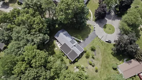 View/Area - 271 Brookwood Dr, Longmeadow, MA 01106 photo 2 of 4