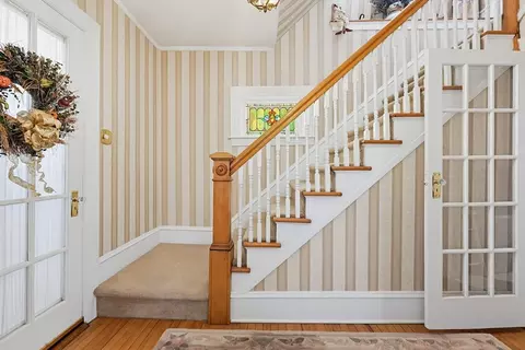 Entry Way - 618 Robeson St, Fall River, MA 02720 photo 1 of 3