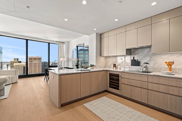 682 Atlantic Ave #44G, Boston, MA 02111