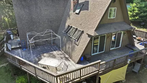 Exterior - 143 River Rd, Middlefield, MA 01243 photo 3 of 5