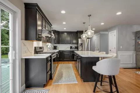 Kitchen - 61 Saddle Rd, Dracut, MA 01826 photo 1 of 4