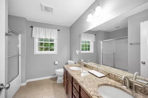 Bath - 61 Saddle Rd, Dracut, MA 01826 photo 3 of 4