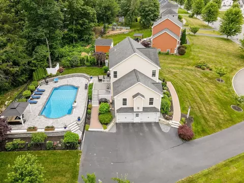 View/Area - 61 Saddle Rd, Dracut, MA 01826 photo 1 of 3