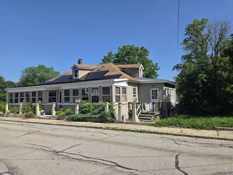 411 High St, Webster, MA 01570 photo 1