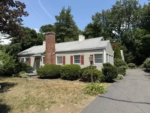 139 Burbank Rd, Longmeadow, MA 01106
