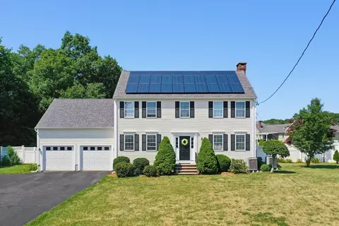 1530 Maple St, Dighton, MA 02764