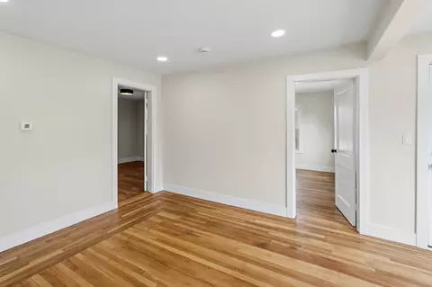25 Johnson St, Worcester, MA 01604 photo 21
