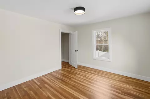 25 Johnson St, Worcester, MA 01604 photo 24