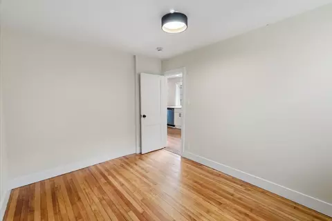 25 Johnson St, Worcester, MA 01604 photo 17