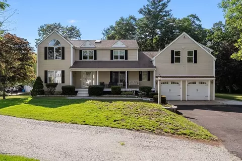 1 Pat Rose Way, Rockland, MA 02370