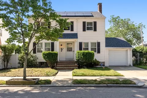 76 Clearwater Dr, Boston, MA 02126