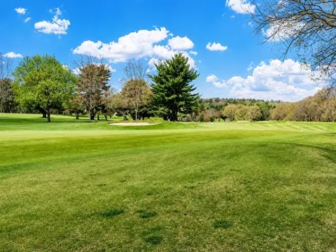 77 Fairway View Dr #77, Sutton, MA 01590 photo 17