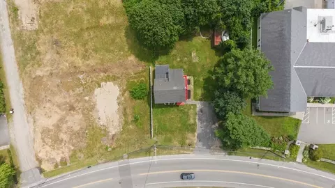 View/Area - 66 Middle Rd, Acushnet, MA 02743 photo 2 of 3