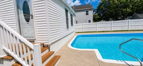 Exterior - 3 Crane St, Danvers, MA 01923 photo 3 of 4