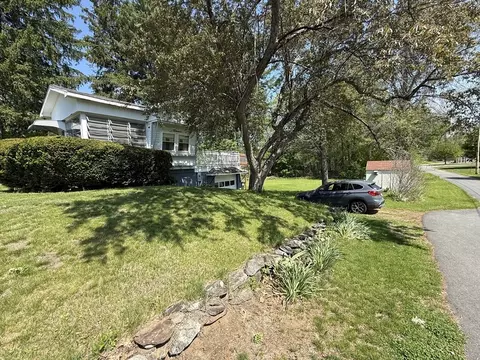23 Crescent St, Ware, MA 01082 photo 3