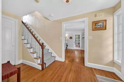11 Ship St, Hingham, MA 02043 photo 5