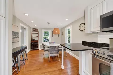 11 Ship St, Hingham, MA 02043 photo 16
