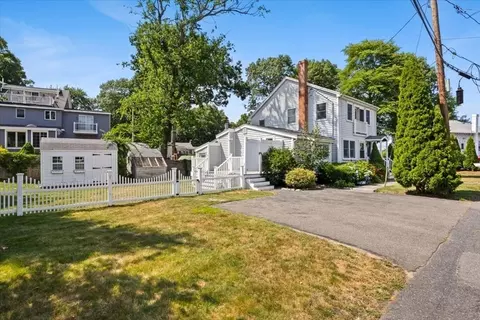 Exterior - 62 Pleasant Cir, Canton, MA 02021 photo 1 of 6
