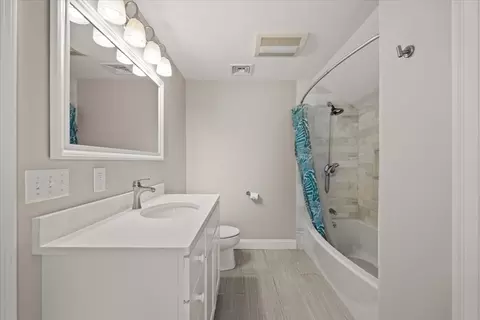 Bath - 62 Pleasant Cir, Canton, MA 02021 photo 2 of 2