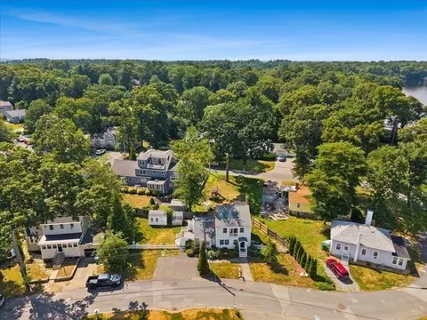 View/Area - 62 Pleasant Cir, Canton, MA 02021 photo 2 of 6