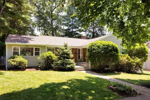 48 Goddard St, Newton, MA 02461