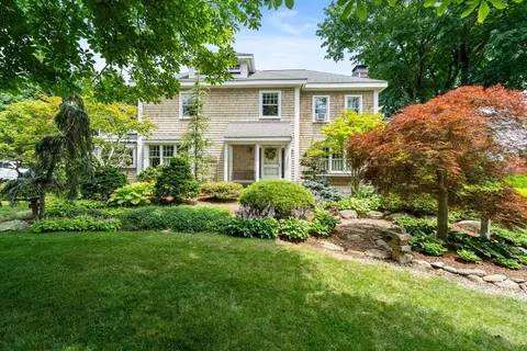 116 Sandwich Rd, Plymouth, MA 02360