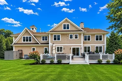 175 Schoolmasters Ln, Dedham, MA 02026 photo 3