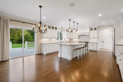 175 Schoolmasters Ln, Dedham, MA 02026 photo 4