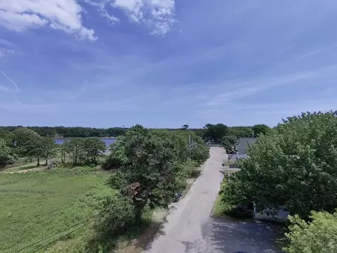 44 North Blvd, Wareham, MA 02558 photo 5