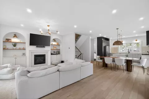 17 Manning St #17, Medford, MA 02155