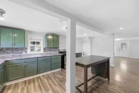 70 Milton St, Springfield, MA 01151 photo 15