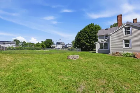 70 Milton St, Springfield, MA 01151 photo 35