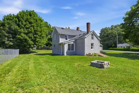 70 Milton St, Springfield, MA 01151 photo 34