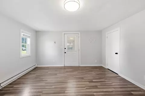 70 Milton St, Springfield, MA 01151 photo 7