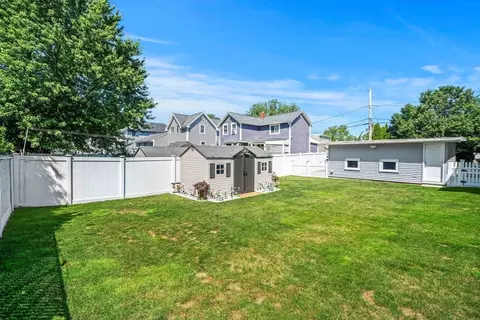 31 Bates St, Danvers, MA 01923 photo 29