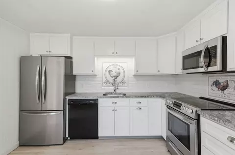31 Eastern Ave, Woburn, MA 01801 photo 14
