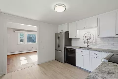 31 Eastern Ave, Woburn, MA 01801 photo 13