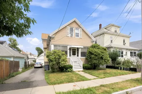 246 N Central Ave, Quincy, MA 02170