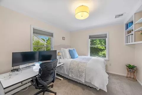 Bedroom - 30 Longview Dr, Marblehead, MA 01945 photo 4 of 6