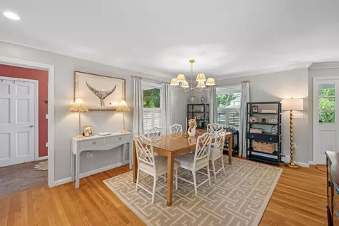 Dining - 30 Longview Dr, Marblehead, MA 01945 photo 2 of 2