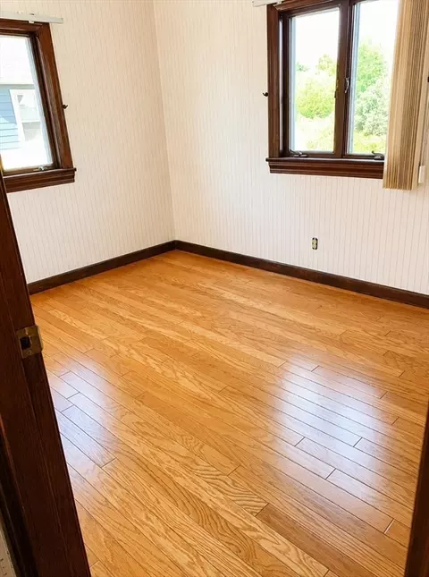 45 Riverside St, Danvers, MA 01923 photo 8