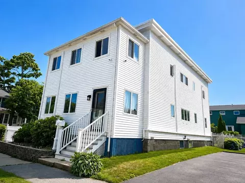 45 Riverside St, Danvers, MA 01923 photo 2