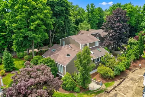 129 Pearl St, Burlington, MA 01803