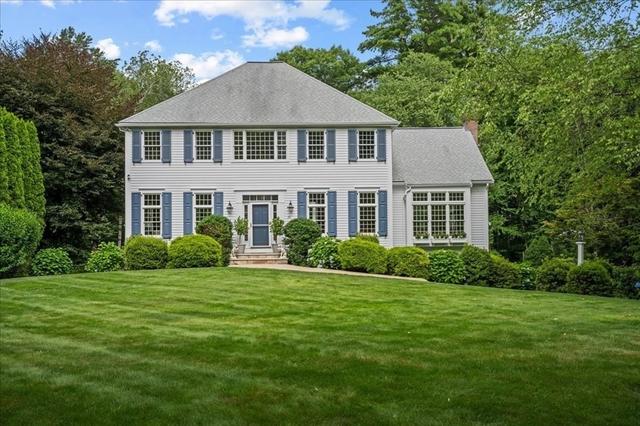 39 Darlene Dr, Southborough, MA 01772