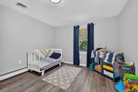Bedroom - 8 Marks Way, Sutton, MA 01590 photo 6 of 6